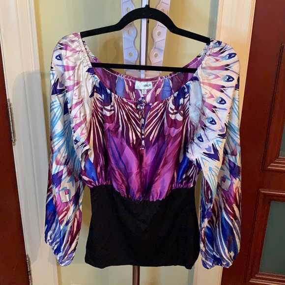 Silk top with contrasting stretchy material - Picture 1 of 3